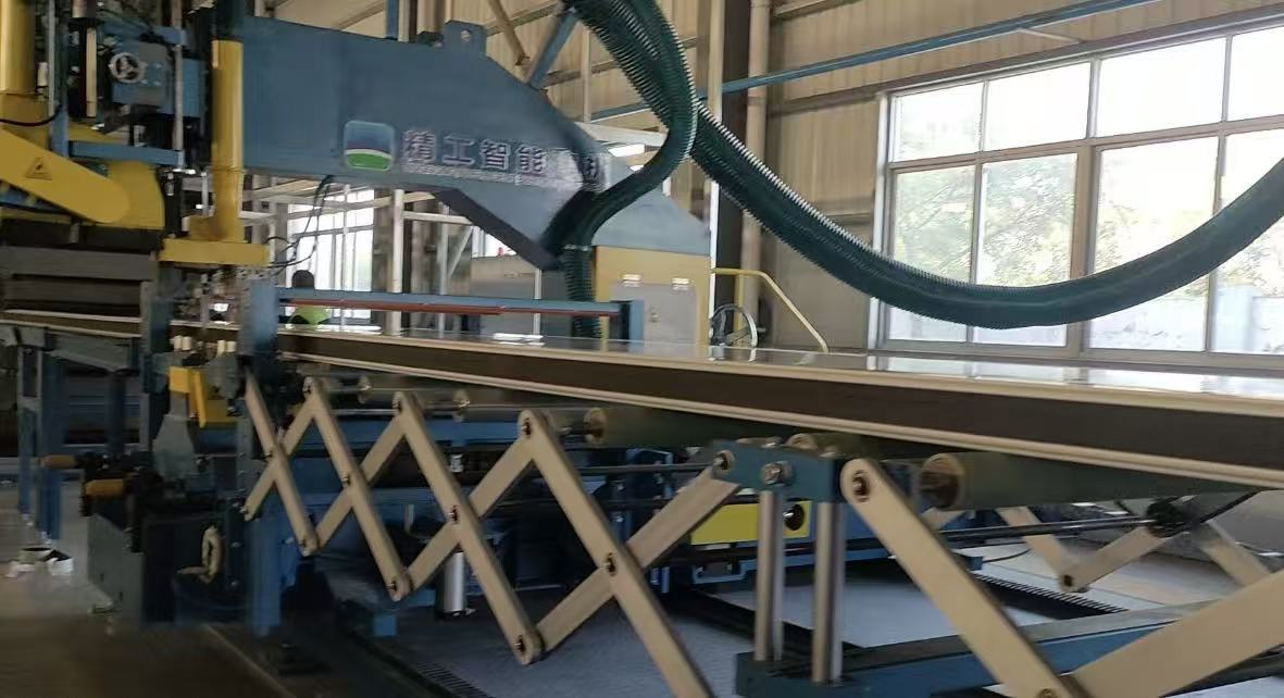Sandwich Panel Production